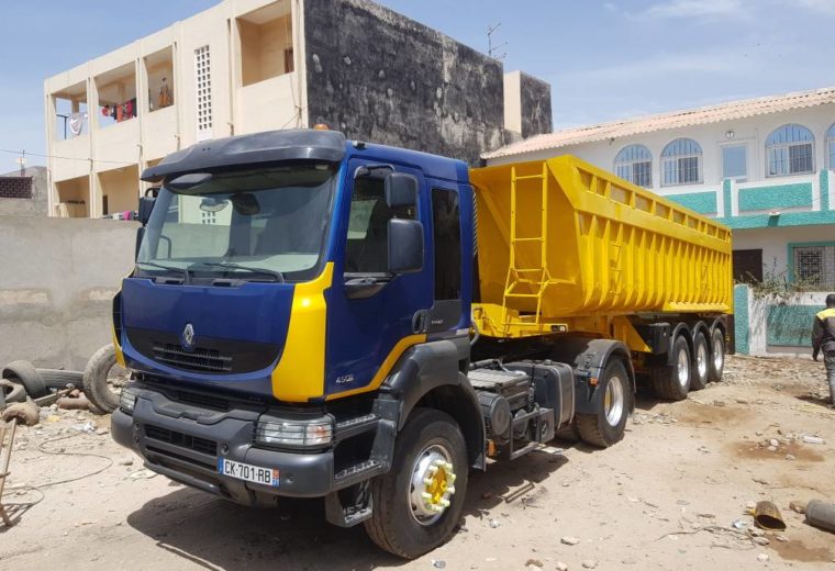 Camion27m3RenaultDXI450 2